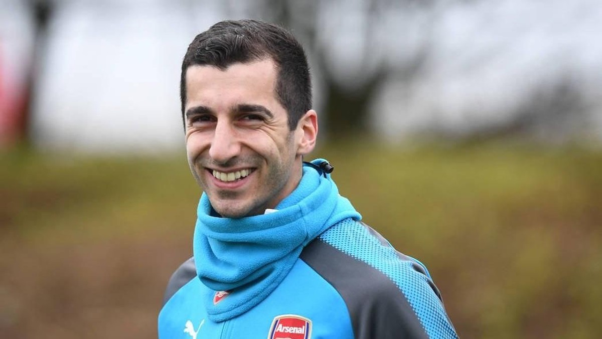 Henrikh Mkhitaryan berharap Unai Emery akan membawa ide taktik dan semangat baru ke Arsenal (Foto: Twitter @Arsenal)