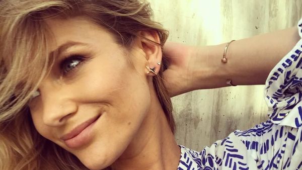 Mayte Rodriguez dan Deretan WAGs Cantik Pemain MU