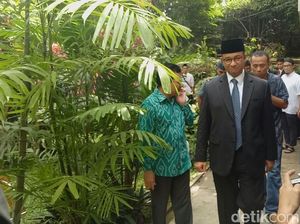 Video: Anies Bicara Capaian Kerja 100 Hari dan Arah Kebijakannya Video: Anies Bicara Capaian Kerja 100 Hari dan Arah Kebijakannya