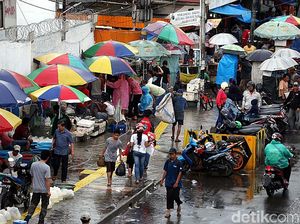 Sandi Ingin Ada Night Market Solusi Tata PKL Saat Asian Games