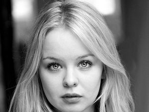 Foto: Ini Aktris Awet Muda yang Perankan Gadis Remaja di Usia 31 Tahun