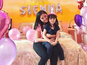 Bahagianya Marshanda Beri Kejutan Ulang Tahun Sang Buah Hati