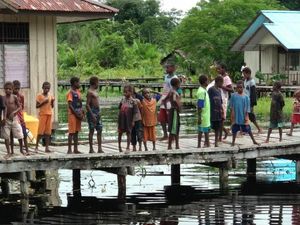 Pemerintah akan Evaluasi Dana Otonomi Khusus Papua Pemerintah akan Evaluasi Dana Otonomi Khusus Papua