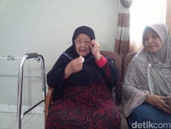 Air Mata Amih yang Dikasasi Anaknya Terkait Gugatan Rp 1,8 M