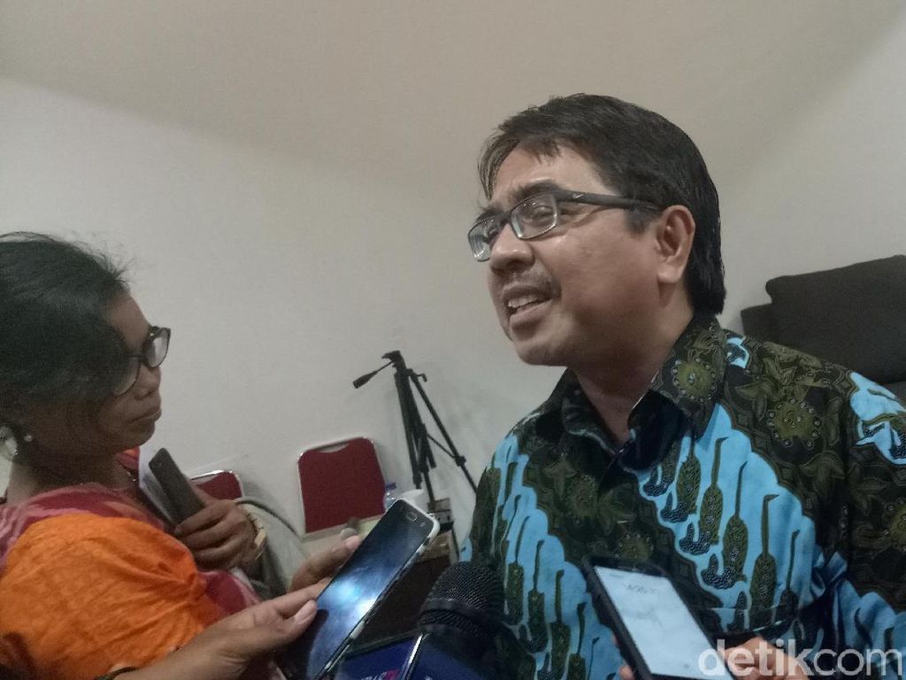 Dipolisikan Kader PKS, Ade Armando Tak Khawatir Dipolisikan Kader PKS, Ade Armando Tak Khawatir