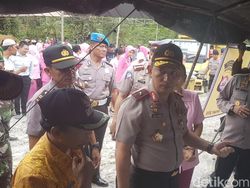 Polda Banten Salurkan Bantuan ke Korban Gempa di Lebakgedong