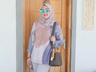 Adu Gaya 9 Istri Pejabat Pakai Tas Jutaan Rupiah, Istri Jokowi Sampai Anies