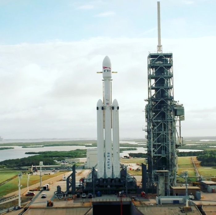 Falcon Heavy. Foto: Dok. Instagram Elon Musk Falcon Heavy. Foto: Dok. Instagram Elon Musk