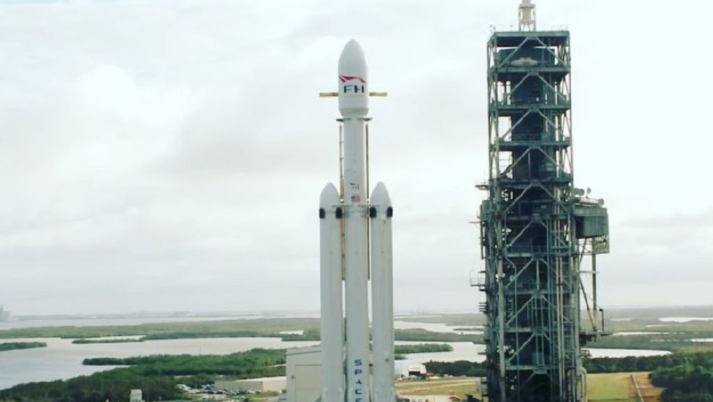 Melihat Kehebatan Roket Terkuat di Dunia Melihat Kehebatan Roket Terkuat di Dunia