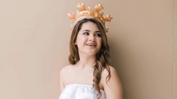 Potret Cantiknya Cucu Presiden Filipina yang Gelar Ulang Tahun Rp 1 M Lebih