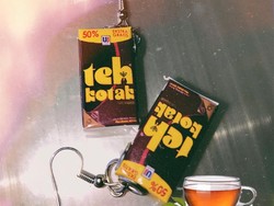 Anting Bentuk Yakult dan Teh Kotak hingga Tempat Ngeteh Mungil yang Instagramable