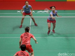 Permainan Della/Rizki Dipuji Lawan