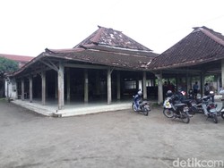 Mengintip Kuliner Kasunanan Surakarta Melalui  Dapur Gondorasan