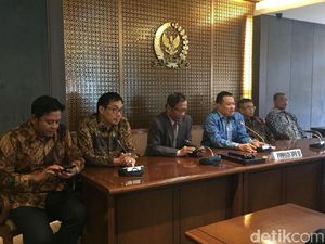 Ditemui Yudi Latief, Bamsoet: DPR Dorong UKP Pancasila Jadi Badan