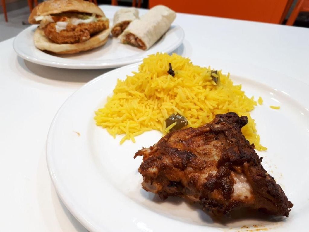 Chicking: Mantap! Paduan Ayam Panggang dan Nasi Biryani ​Khas​ Fast Food Dubai