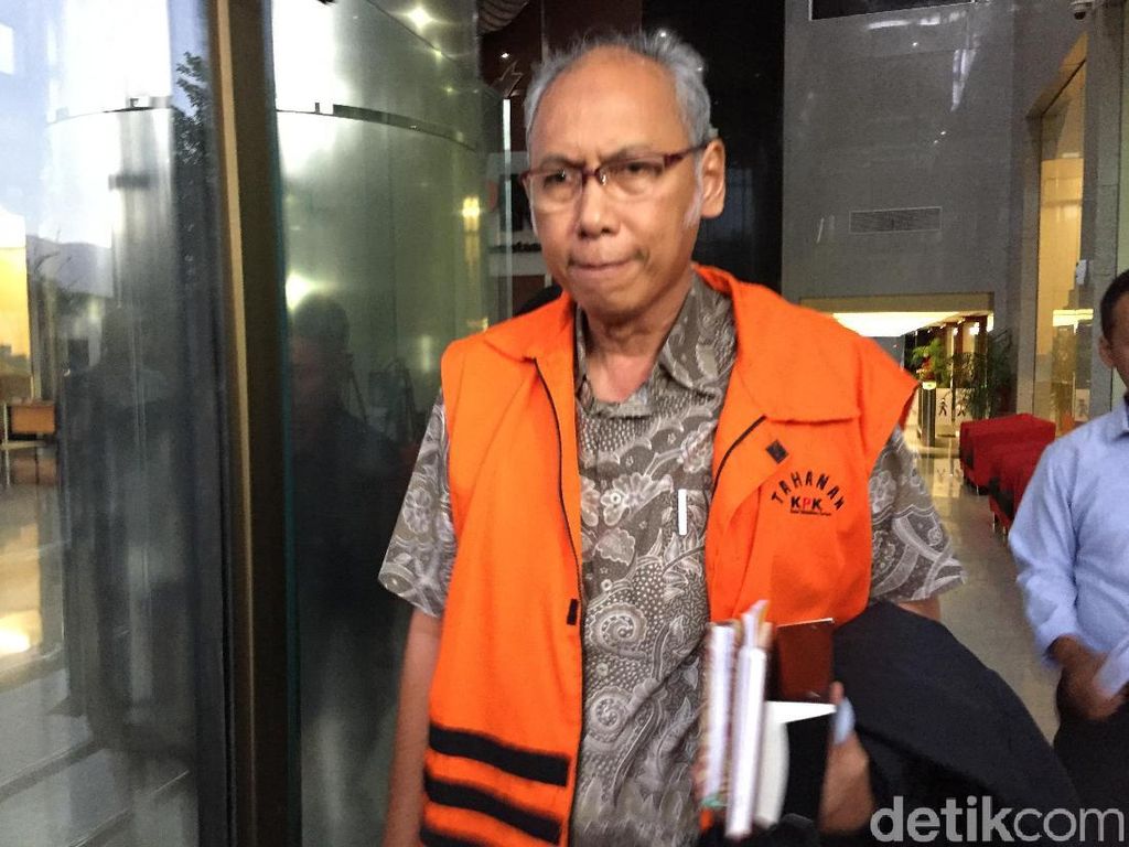 KPK Periksa Lagi dr Bimanesh, Tersangka Kasus Hilangnya Novanto KPK Periksa Lagi dr Bimanesh, Tersangka Kasus Hilangnya Novanto