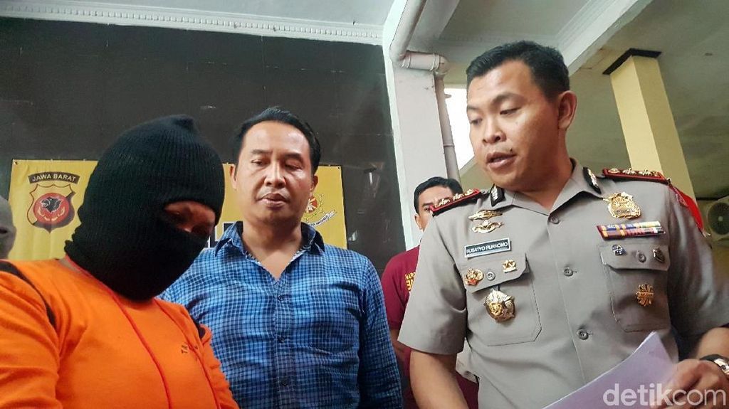 Foto: Terjerat Rentenir, Ratu Hipnotis Curi Barang Siswi Sukabumi Foto: Terjerat Rentenir, Ratu Hipnotis Curi Barang Siswi Sukabumi