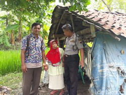 Tinggal Sendiri di Gubuk, Nenek Fatonah Tak Mau Pindah ke Panti Jompo