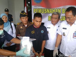 2 Wanita Kurir Sabu yang Ditangkap di Solo Direkrut Pria Asal Madura