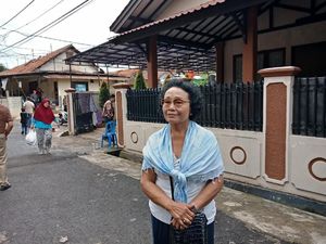 Kagetnya Warga Tanah Kusir Saat Rumahnya akan Dikosongkan Kodam Kagetnya Warga Tanah Kusir Saat Rumahnya akan Dikosongkan Kodam