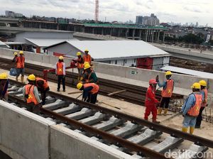 2 Unit Kereta LRT Jakarta Tiba Dua Bulan Lagi Dari Korsel 2 Unit Kereta LRT Jakarta Tiba Dua Bulan Lagi Dari Korsel