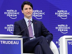 Kaos Kaki Nyentrik PM Kanada Justin Trudeau yang Curi Perhatian