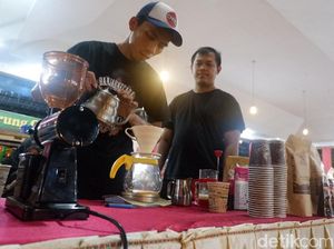 Komunitas di Banjarnegara Bantu Korban Bencana Lewat Sedekah Kopi