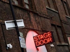 Sepertiga Pekerja Teater di Inggris Alami Pelecehan Seksual