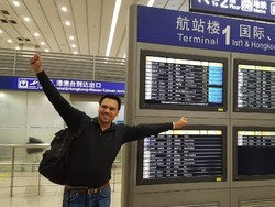 Pecahkan Rekor, Pria Ini Keliling Dunia Hanya 53 Jam!