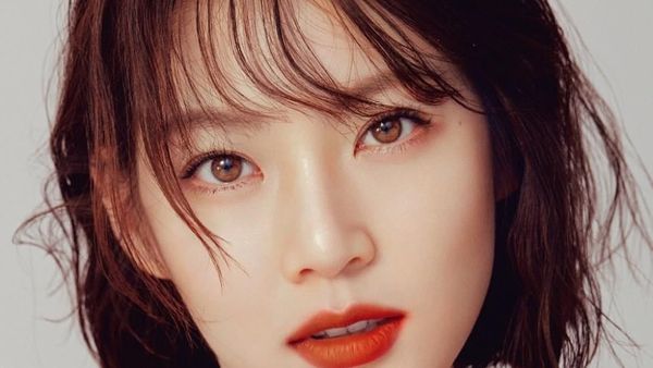 Foto: Pesona 10 Selebriti Korea yang Punya Warna Mata Unik dan Indah