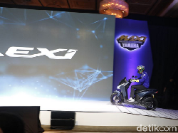 Jajal Lexi, Valentino Rossi: Motornya Seksi