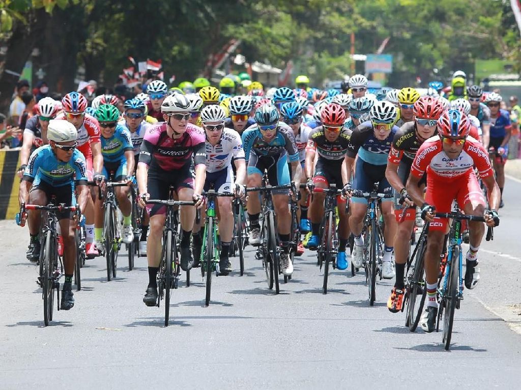 Pelatih Atur Aktivitas Seks Pebalap Sepeda Jelang Asian Games Pelatih Atur Aktivitas Seks Pebalap Sepeda Jelang Asian Games