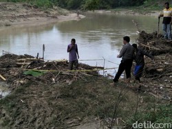 Jasad Balita Berkaos Hijau Ditemukan di Sungai Lusi Grobogan
