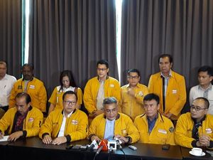 Cari Kata Sepakat, Hanura Ambhara Minta Menkumham Cabut SK OSO Cari Kata Sepakat, Hanura Ambhara Minta Menkumham Cabut SK OSO