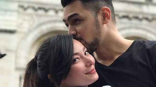 Melihat Asmirandah dan Jonas Rivanno yang Makin Mesra