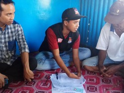 Tak Punya Jari, Syukur Tetap Data Pemilih Pilkada dengan Maksimal