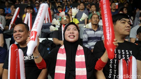 Bermacam Gaya Suporter Indonesia Masters 2018