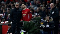 Henrikh Mkhitaryan jadi salah satu pembelian termahal Mourinho saat di MU. Gelandang internasional Armenia itu diboyong dari Borussia Dortmund seharga 42 juta euro. Foto: Jan Kruger/Getty Images