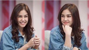 Lihat Cantiknya Pose Vanesha Milea Saat Sedang Menyeruput Teh dan Jus