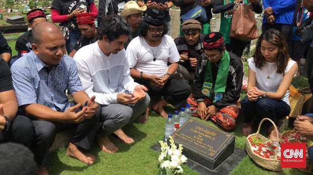 Mimpi Panjang Keluarga Membangun Museum Benyamin Sueb