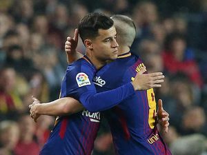 Tentang Rumor Persaingan Sengit Coutinho-Iniesta di Barcelona
