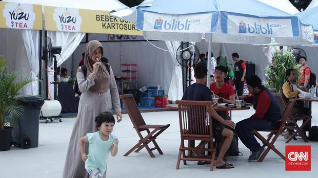 Teras Istora Senayan kini membuat pengunjung semakin nyaman.
