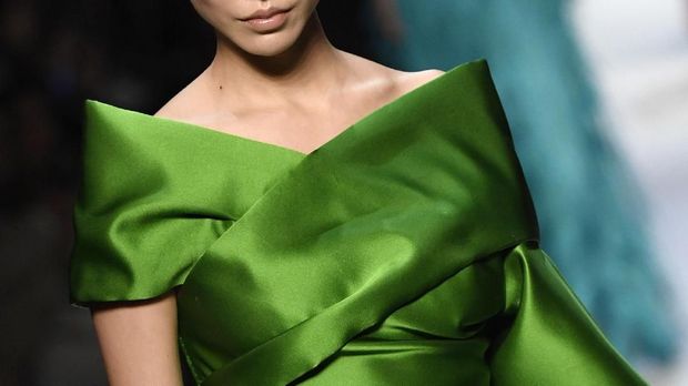 Persembahan Couture Jean Paul Gaultier untuk Pierre Cardin