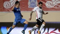 Ezequiel Lavezzi memperkuat Hebei China Fortune. Dia mendapatkan gaji 290 ribu euro tiap pekan. (Foto: STR/AFP)