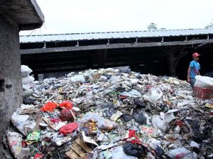 Resahkan Warga, TPS Liar di Rancaekek Bandung Ditutup!