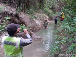 Asyik Bermain, Dua Balita Bersaudara Ditemukan Mengambang di Sungai
