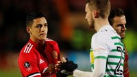 Sanchez yang didatangkan dari Arsenal awal pekan lalu, dijadikan starter oleh Mourinho. (Foto: Paul Childs/Action Images via Reuters)
