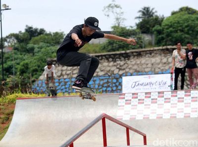 Melihat Aksi Ciamik Para Skateboarder