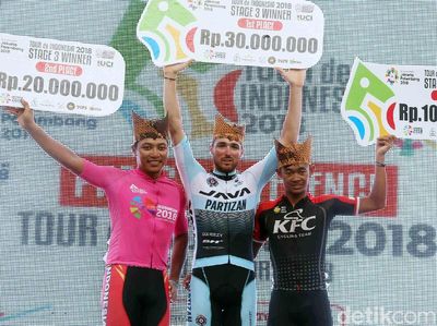 Pebalap Yunani Juarai Etape 3 TdI