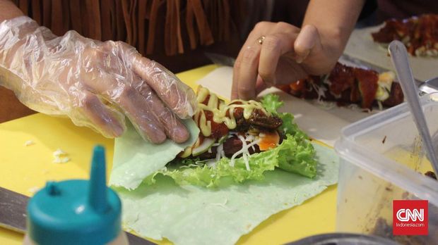 Kebab Sampai Jus Jengkol, Sajian Unik Si 'Buah Bau'